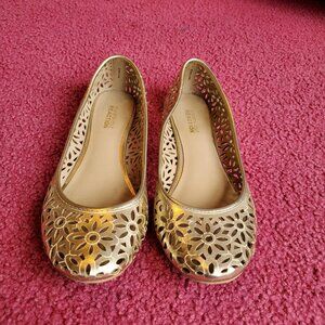 Kenneth Cole Reaction Gold Laser Cut Floral Ballet Flats